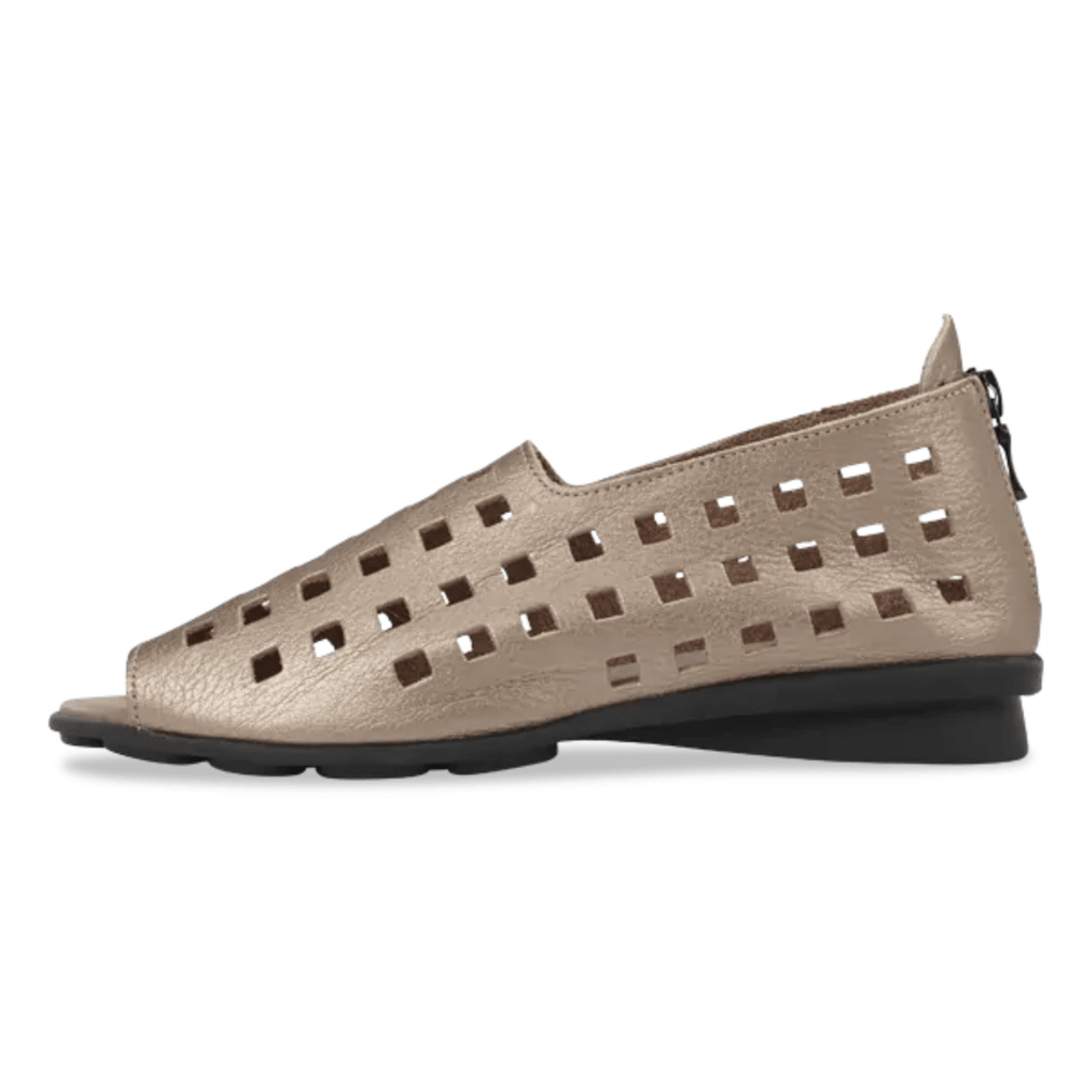 Arche Women's Drick Metallic Moon