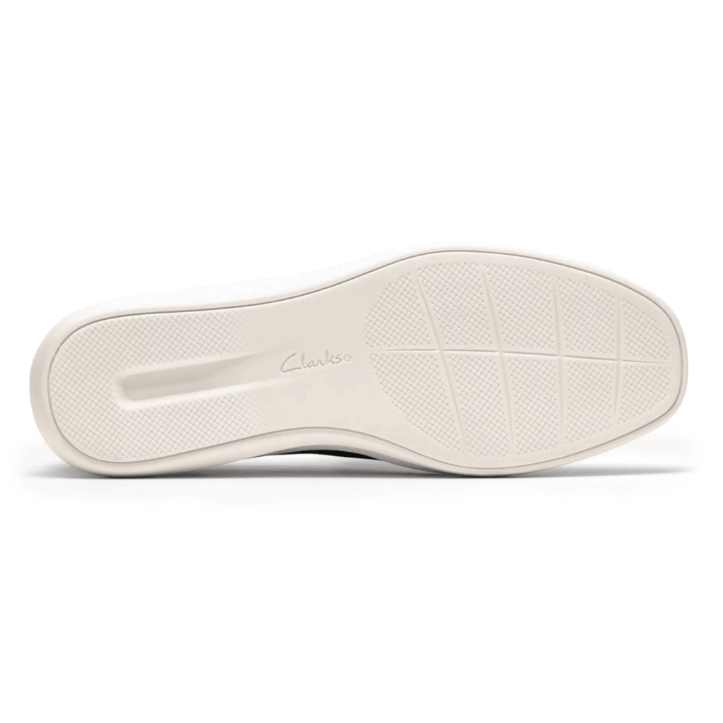 Clarks Women's Lynell Sky Navy Nubuck